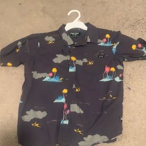 Boys Billabong Dr. Suess Lorax Button Up Shirt. Size 7.